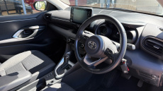 Toyota Yaris 1.5 Hybrid Design 5dr CVT Hybrid Hatchback